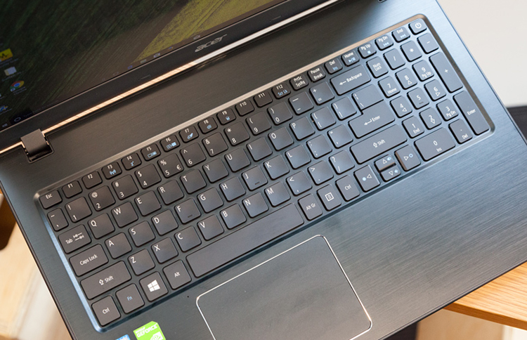 Laptop Acer E5-576G-58R4 NX.GWMSV.001 Core i5-8250U/Win10 (15.6 inch) (Grey) - Hàng Chính Hãng