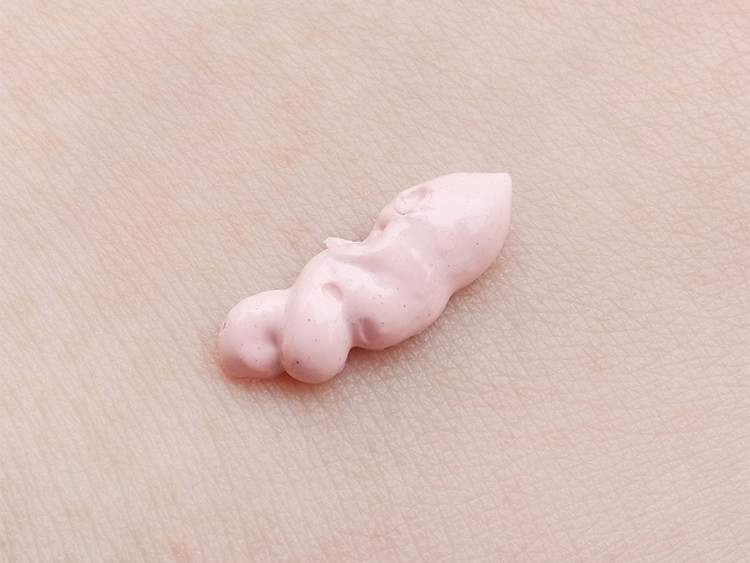 Mặt Nạ Rửa Đất Sét Tái Tạo Da Từ Đá Núi Lửa Đảo Jeju Innisfree Volcanic Color Clay Mask (Pink) (70ml)