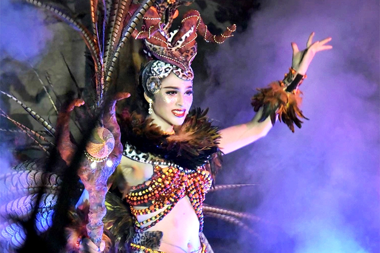 Vé Xem Show Miracle Cabaret Chiang Mai, Thái Lan - Ghế Thường