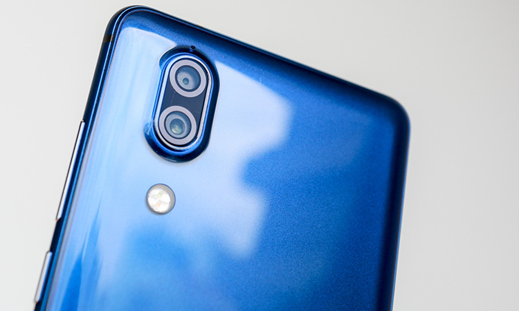 Điện Thoại Sharp AQUOS S2 - Hàng Chính Hãng - Xanh