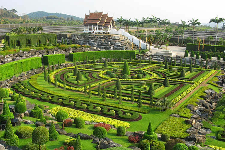 Vé Vào Cổng + Show Văn Hóa Thái + Show Biểu Diễn Voi Tại Vườn Nhiệt Đới Nong Nooch Ở Pattaya, Thái Lan
