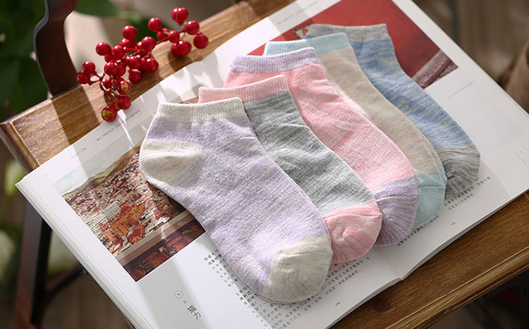 BEJIROG Womens Breathable Cartoon Socks 5pcs, Assorted Colors