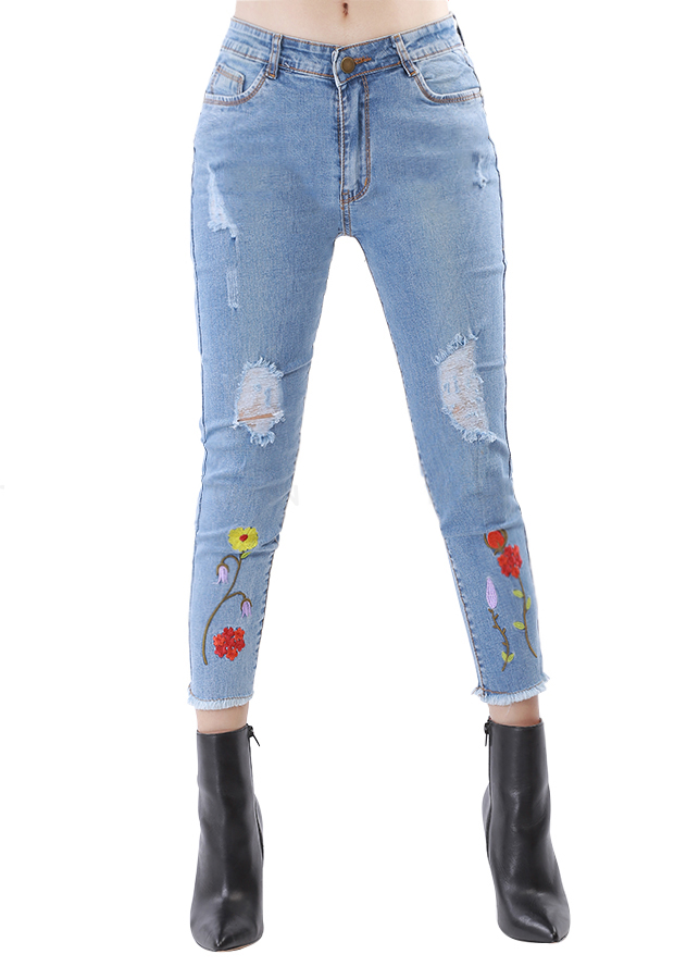 Quần Jean 9 Tấc Thêu Bông JZ909