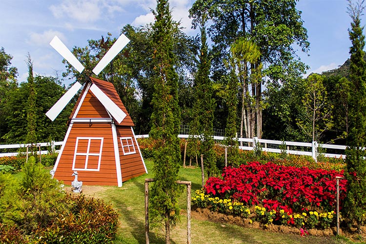 Vé Tham Quan Làng Primo Piazza Khao Yai, Thái Lan