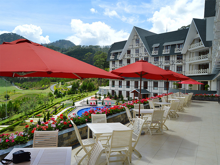 Swiss-Belresort Đà Lạt 5* - Buffet Sáng, Xe Đưa Đón, Hồ Bơi Nước Ấm