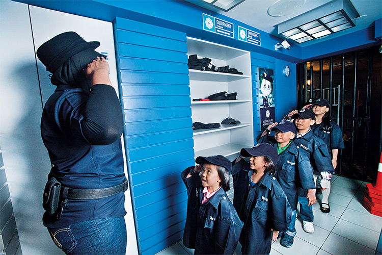 Vé Tham Quan Kidzania Kuala Lumpur, Malaysia