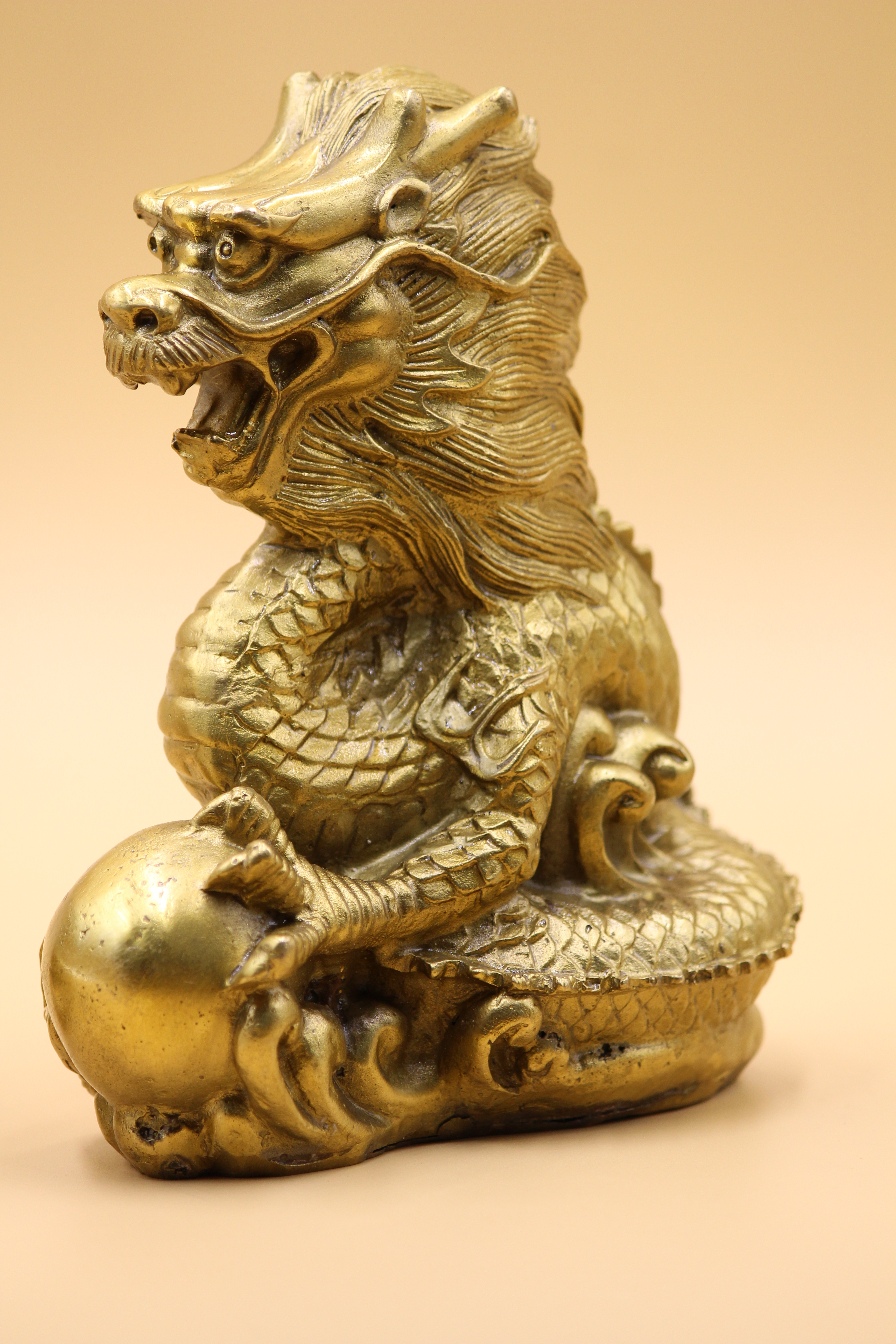 Tượng Rồng bằng đồng