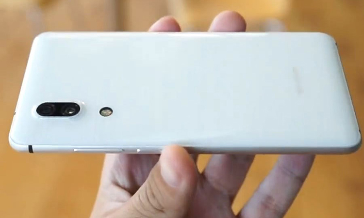 Điện Thoại Sharp AQUOS S2 - Hàng Chính Hãng - Xanh
