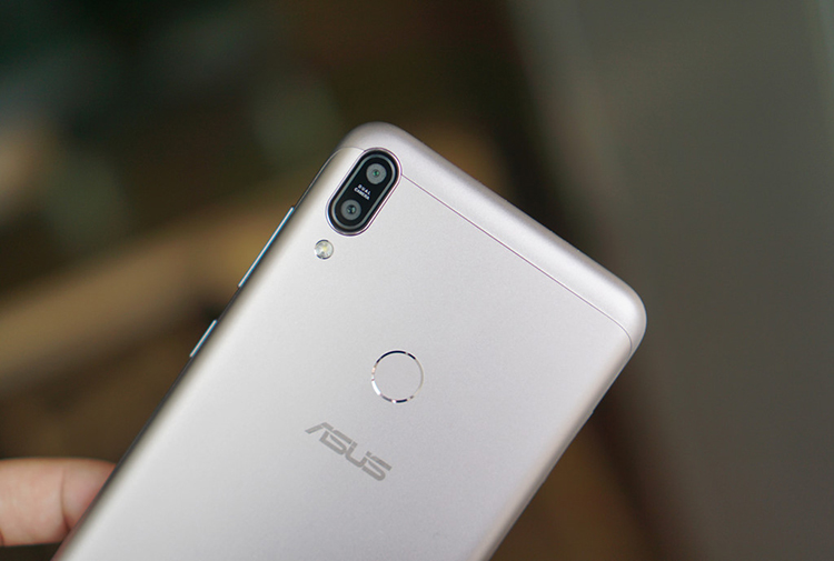 Điện Thoại Asus Zenfone Max Pro M1 (4G/64GB) - Hàng Chính Hãng