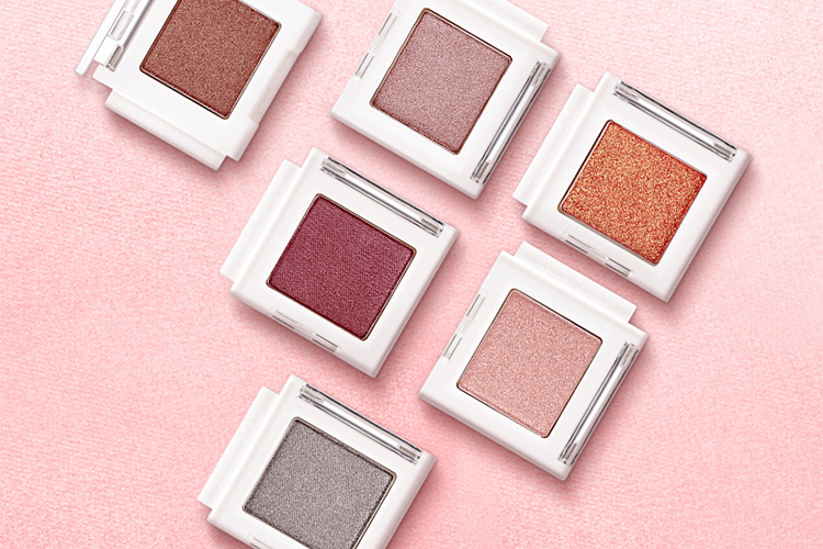Màu Mắt Nhũ Kim Tuyến The Face Shop Mono Cube Eyeshadow (Glitter) OR01 Orange Island