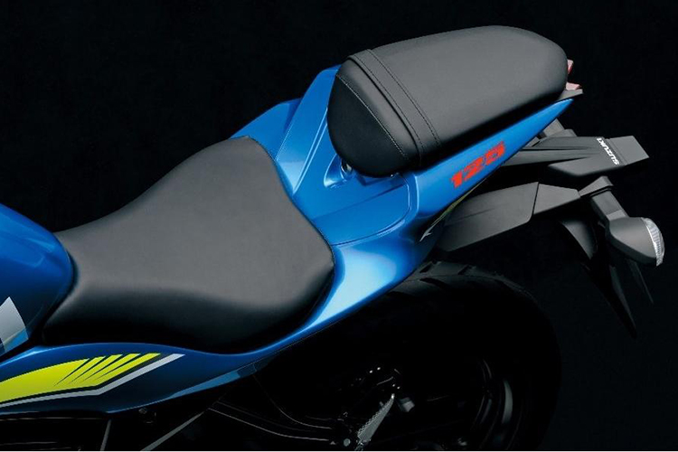 Xe Máy Suzuki - GSX S150 - Xanh