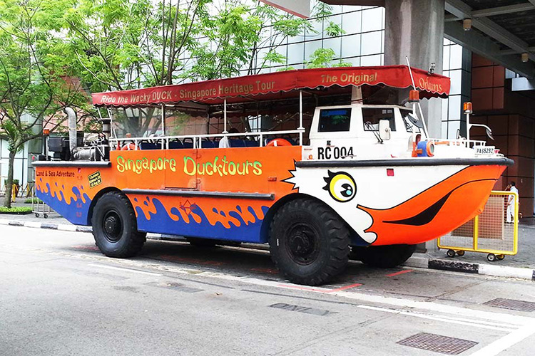Vé Tham Quan Singapore Bằng Xe Ducky Wacky
