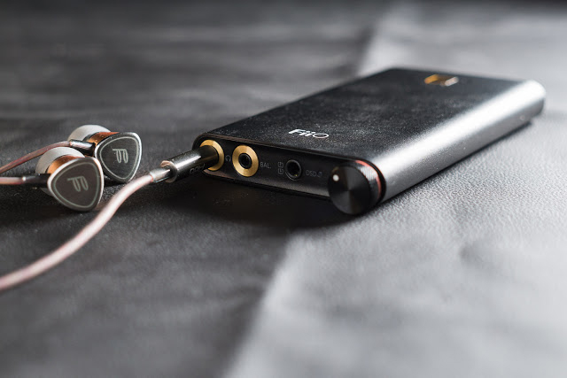 DAC/AMP Fiio Q1 II - Hàng Chính Hãng