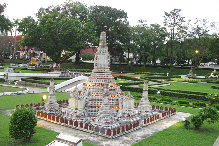 Vé Tham Quan Công Viên Mini Siam Pattaya, Thái Lan