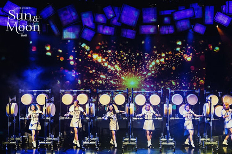 Vé Sun & Moon Show Seoul, Hàn Quốc (Hạng S)
