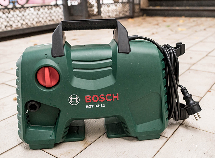 Máy Xịt Rửa Bosch AQT 33-11 (1300W)
