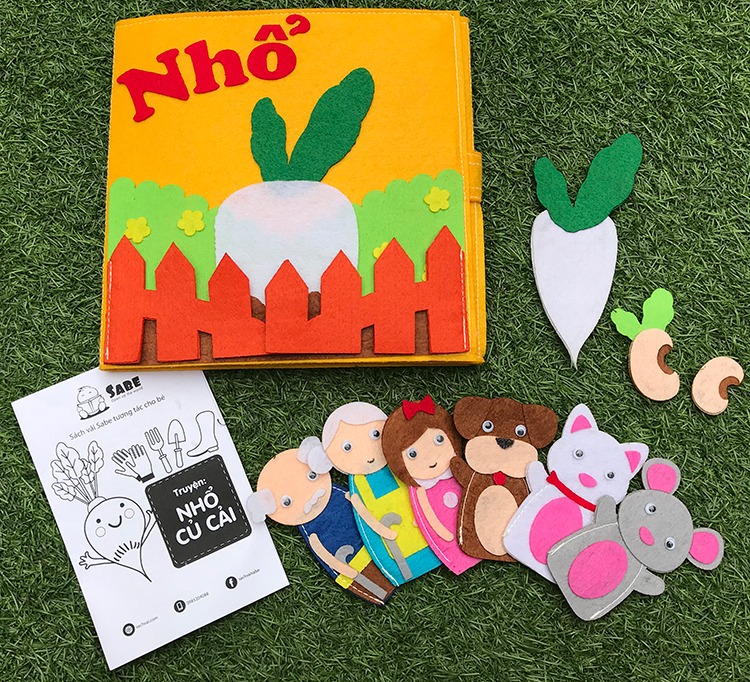 Sách Vải Sabe Kể  Chuyện Nhổ Củ Cải 