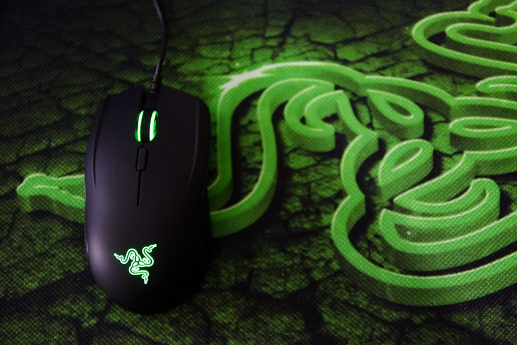 Chuột Chơi Game Có Dây Razer Abyssus V2 Essential Ambidextrous RZ01-01900100-R3A1 5000 DPI 4 Phím - Hàng Chính Hãng