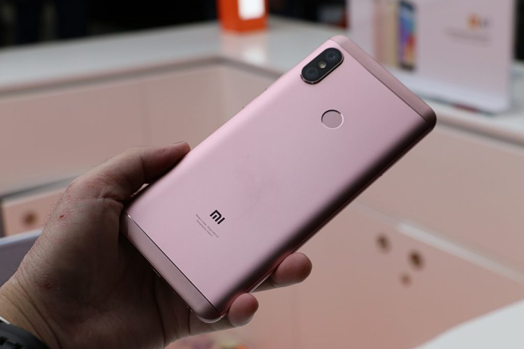 Điện Thoại Xiaomi Redmi Note 5 Pro (32GB/3GB) - Hàng Nhập Khẩu