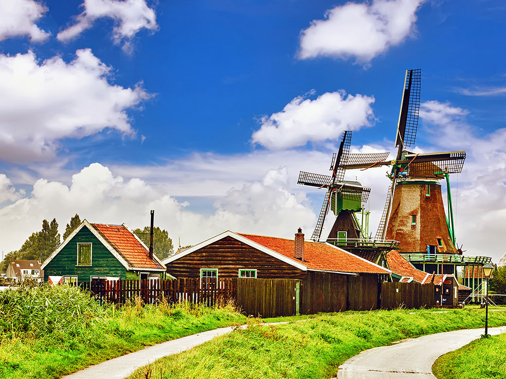 Tour Châu Âu 9N8Đ Từ HCM: Pháp - Luxembourg - Đức - Bỉ - Hà Lan, Tháng 10, 11, 12